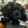 10 roses noires